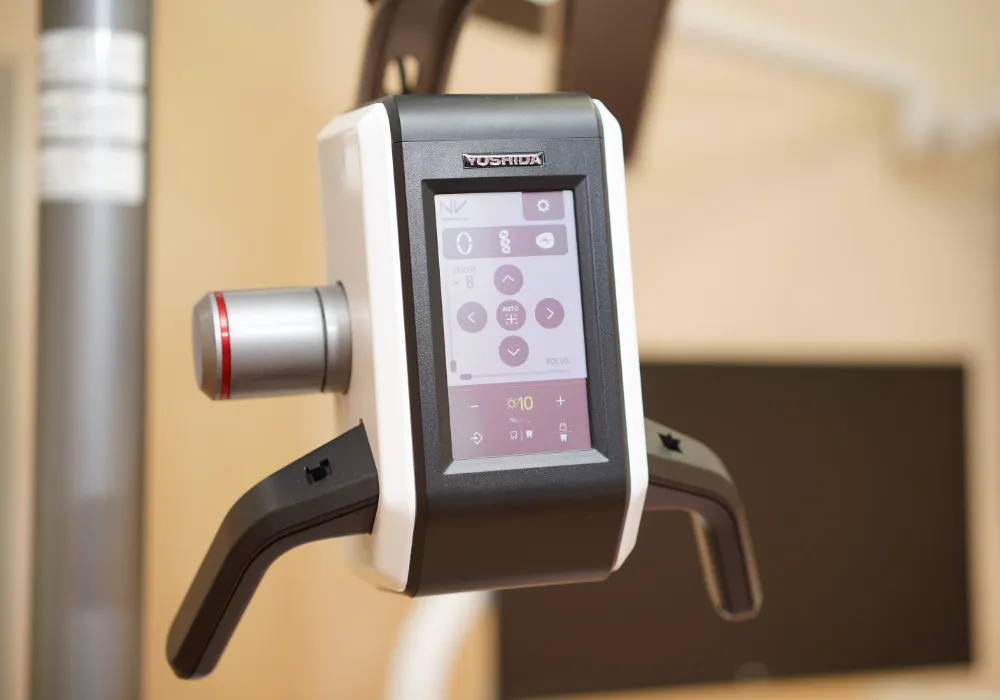 マイクロスコープ|大和市大和駅徒歩4分の歯医者 大和東さくら歯科・矯正歯科